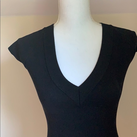 BCBGMaxAzria Dresses & Skirts - BCBGMAXAZRIA Silk Knit Stretch Black Dress, XS